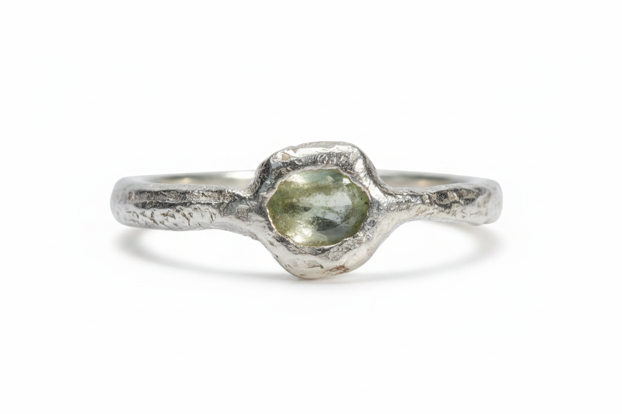 Anillo Esmeralda Cruda